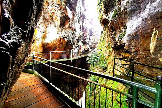 From Milan: Small Group to Bellagio, Varenna and Bellano Gorge - Transportation and Logistics