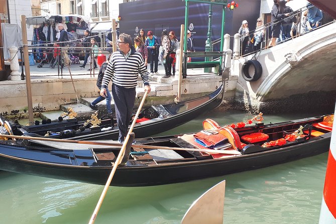 From Milan: Venice Full-Day Guided Tour With Boat Ride - Afternoon transition: the lagoon boat back toward Tronchetto