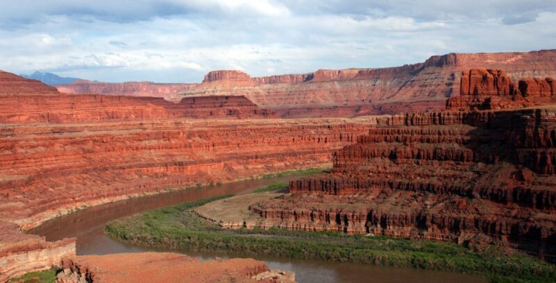 From Moab: Canyonlands 4x4 Drive and Colorado River Rafting - The Realities and Considerations