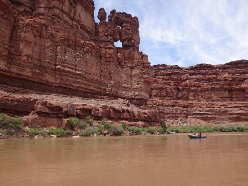 From Moab: Cataract Canyon Whitewater Rafting Experience - What’s Included and What to Bring