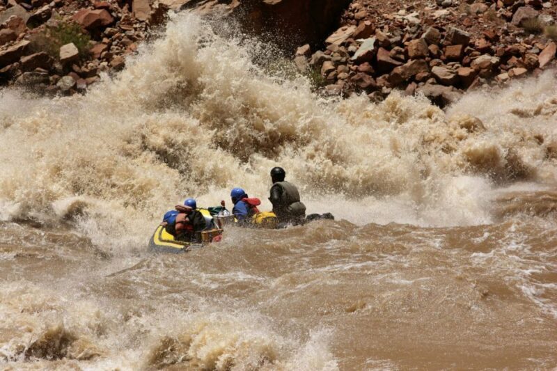 From Moab: Cataract Canyon Whitewater Rafting Experience - Is This Tour Right for You?
