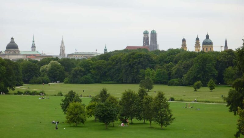 From Munich Airport: Layover City Tour with a Guide - Exploring Munich on a Short Stopover