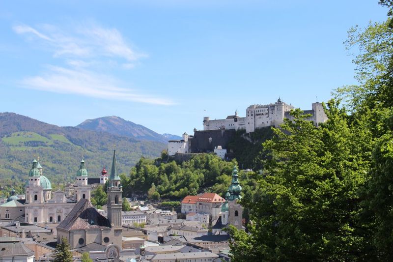 From Munich: Salzburg Day Trip by Train - Old Town Wandering: Chapels, Palaces, and UNESCO Streets