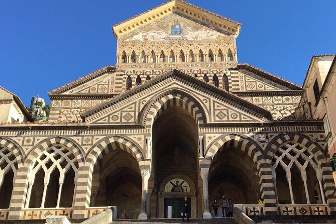 From Naples: Pompeii Entrance & Amalfi Coast Tour with Lunch - Who Should Consider This Tour?