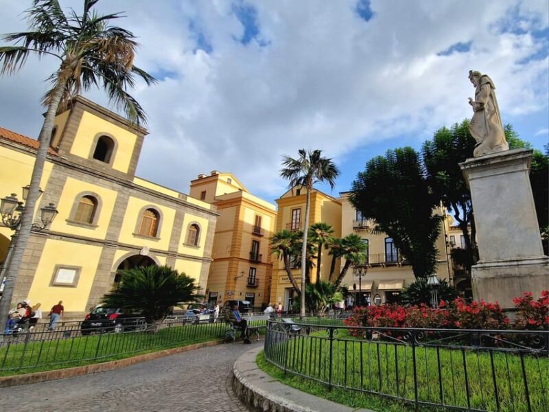 From Naples: Pompeii & Sorrento Shore Excursion with Lunch - Key Points