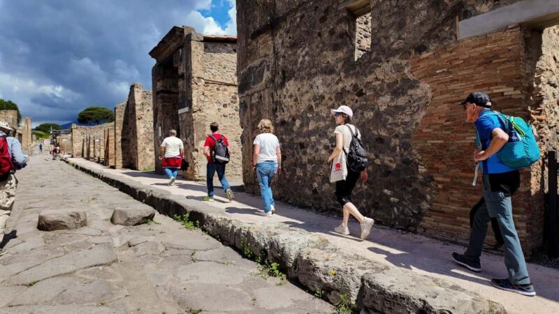 From Naples Port: Pompeii Guided Walking tour or Audioguide - FAQ
