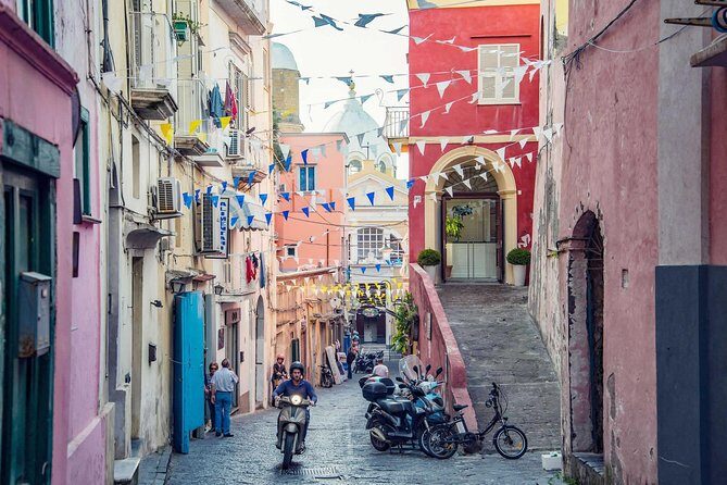 From Naples: Procida Island Day Trip with Lunch - Key Points