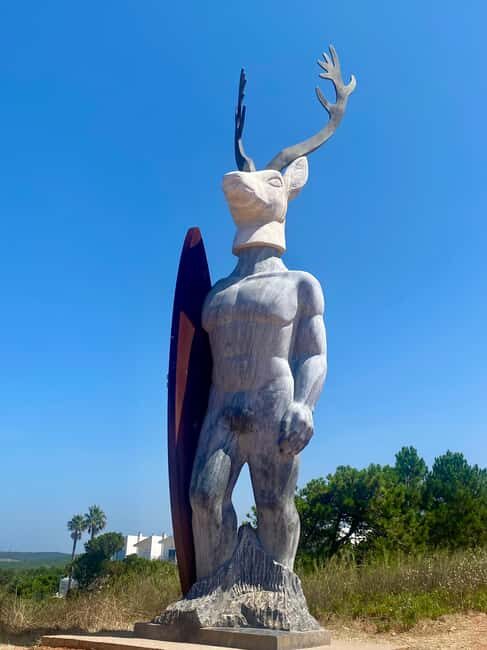 From Nazaré: Private Tour to Worlds Biggest Waves - Who Should Consider This Tour?