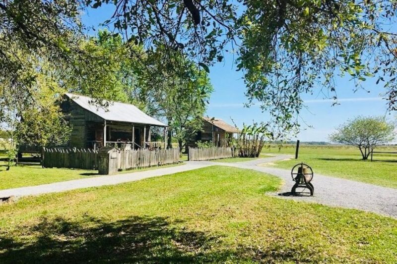 From New Orleans: Oak Alley or Laura Plantation Tour - FAQ