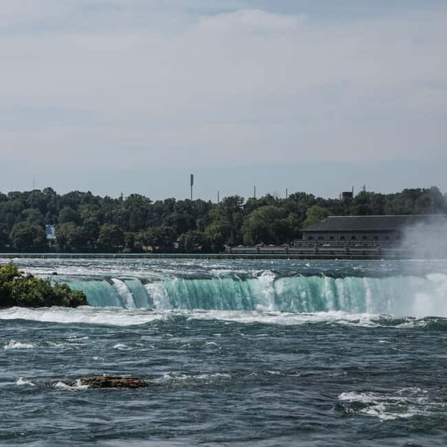 From New York City: Niagara Falls Guided Tour - Key Points