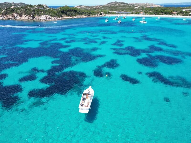 From Palau/La Maddalena: All inclusive Yacht Tour - What to Expect During the Day