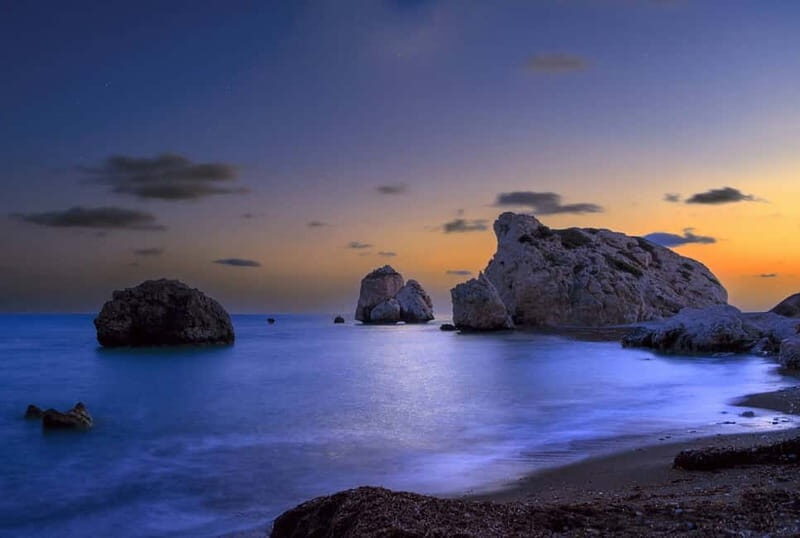 From Paphos: Sunset Drink at Aphrodite's Rock & Folk Dinner - Key Points