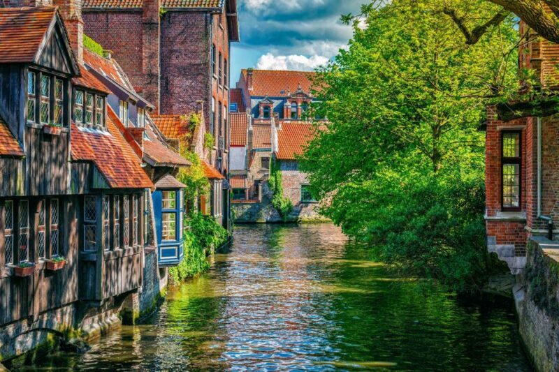 From Paris: Day Trip to Bruges with Optional Seasonal Cruise - The Experience: What to Expect on This Day Trip