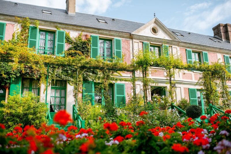From Paris: Giverny and Versailles Palace Guided Day Trip - An Honest Look at the Tour Experience