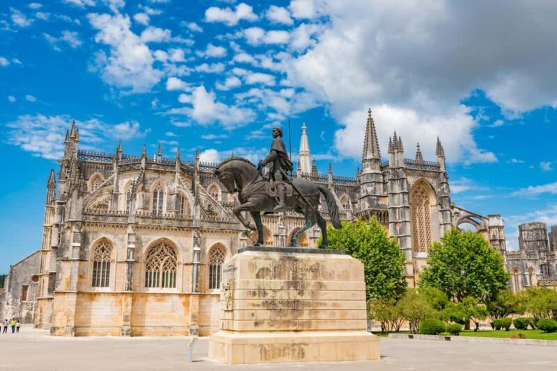 From Porto: Fátima, Batalha & Church of Santa Maria Válega - FAQs
