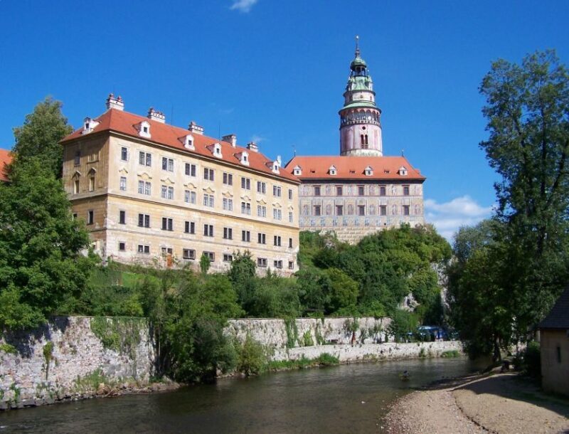 From Prague: Full-Day Trip to eský Krumlov - The Guides and Overall Experience