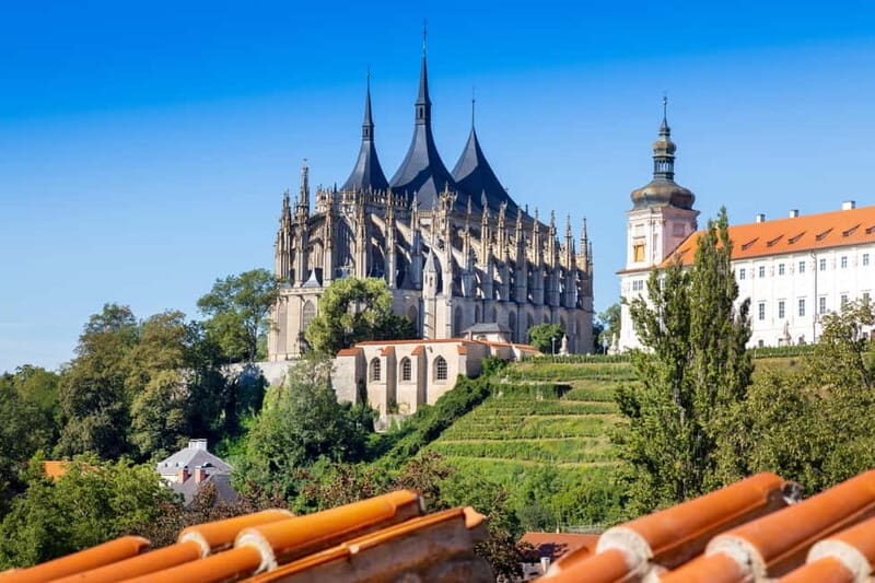 From Prague: Kutná Hora, Bone Church & Folk Museum Tour - Who Should Consider This Experience