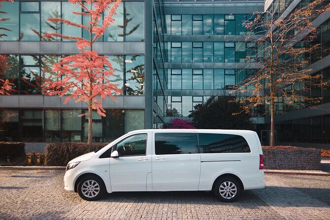 From Prague to Passau - Private Transfer by MINIVAN Mercedes Vito 8+1pax - Key Points