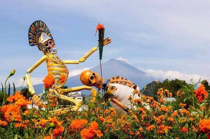 From Puebla Day of the dead in Atlixco monumental catrinas - FAQs