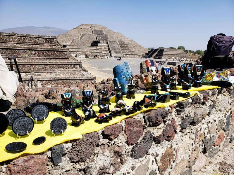 From Puebla: TEOTIHUACAN PRIVATE TOUR - Pickup and Transportation
