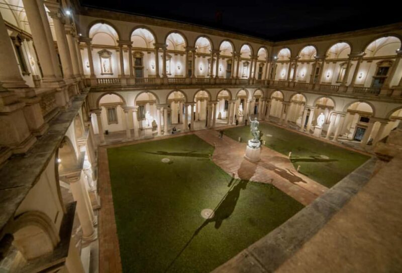 From Raphael's Light to Caravaggio's Shadow: A Guided Tour of Brera - Key Points