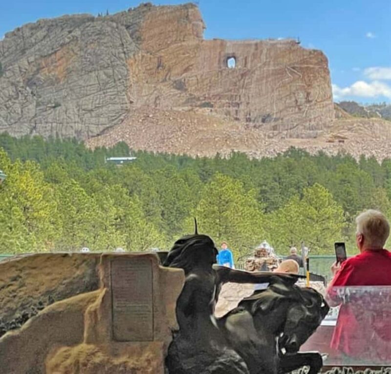 From Rapid City: Mt. Rushmore and Crazy Horse Tour - Exploring the Tour in Detail