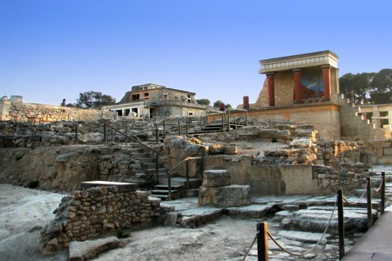 From Rethymno: Knossos Palace and Heraklion City Day Trip - What Travelers Say