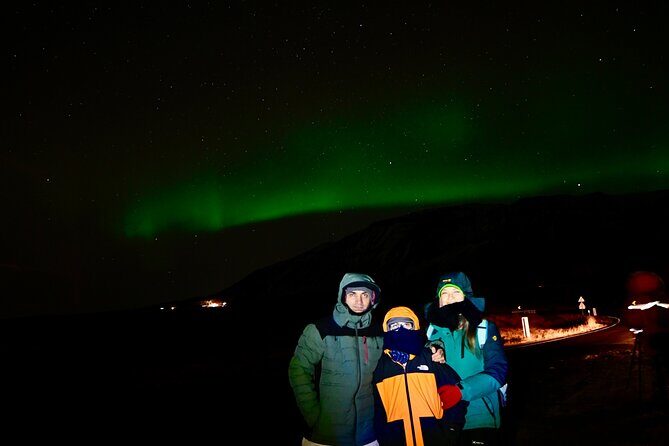 From Reykjavik 4x4 Minibus Northern Lights with Photo and Cocoa - Key Points