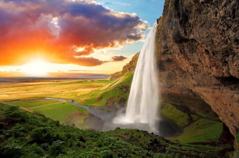From Reykjavik: 5-Day Small Group Journey Around Iceland - Transportation and Comfort