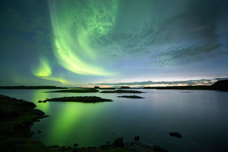 From Reykjavik: Golden Circle and Northern Lights Combo - The Bottom Line