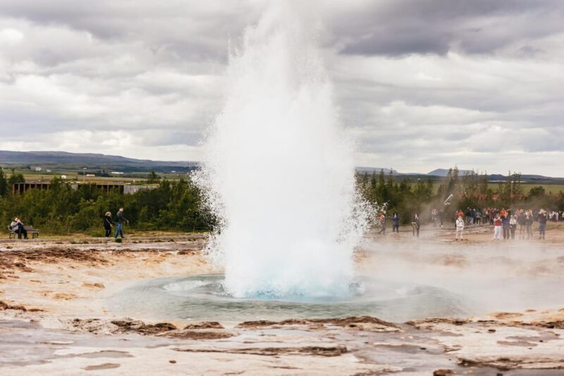 From Reykjavík: Golden Circle Tour and Silfra Snorkeling - Who Is This Tour Best For?