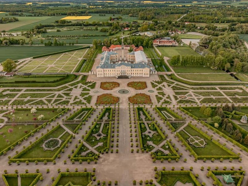 From Riga: Hill of Crosses, Rundale &Bauska Private Day Trip - Key Points