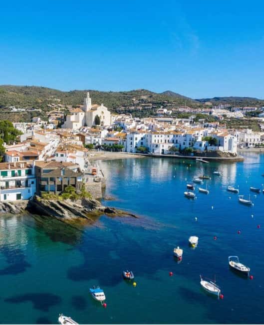 From Roses: Boat trip and visit Cadaqués all day - Experience Overview