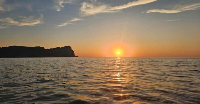 From Sant Elm: kayak tour into the sunset - picnic included - Key Points