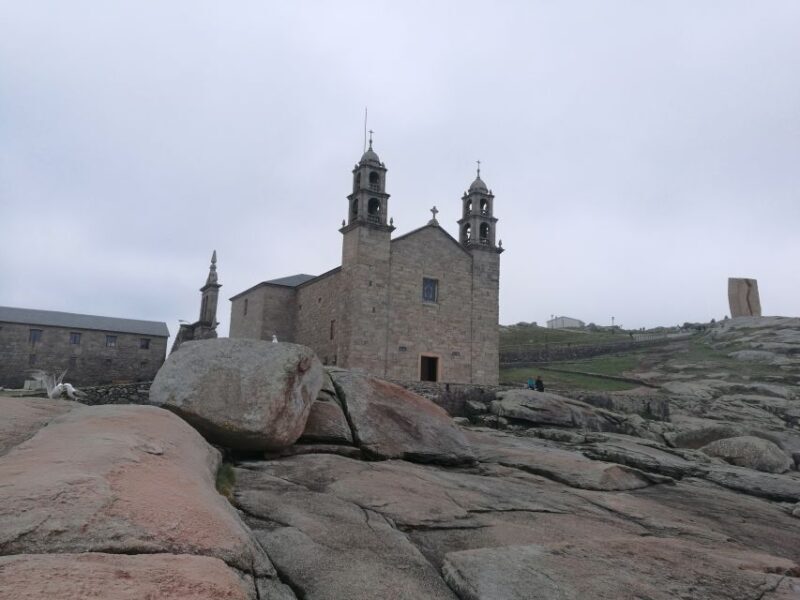 From Santiago: Finisterre Muxia Costa da Morte, 7 Stops Tour - Who Should Consider This Tour?