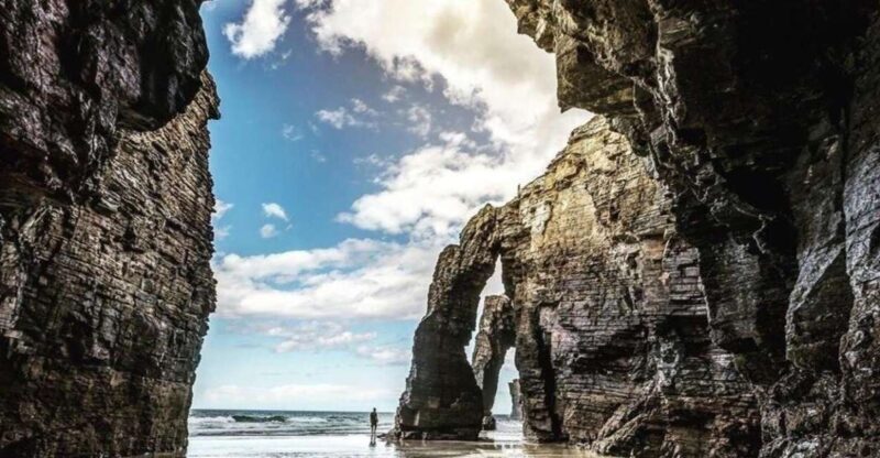 From Santiago: Lugo Ribadeo & Cathedral Beach Full-Day Tour - An Introduction to the Tour