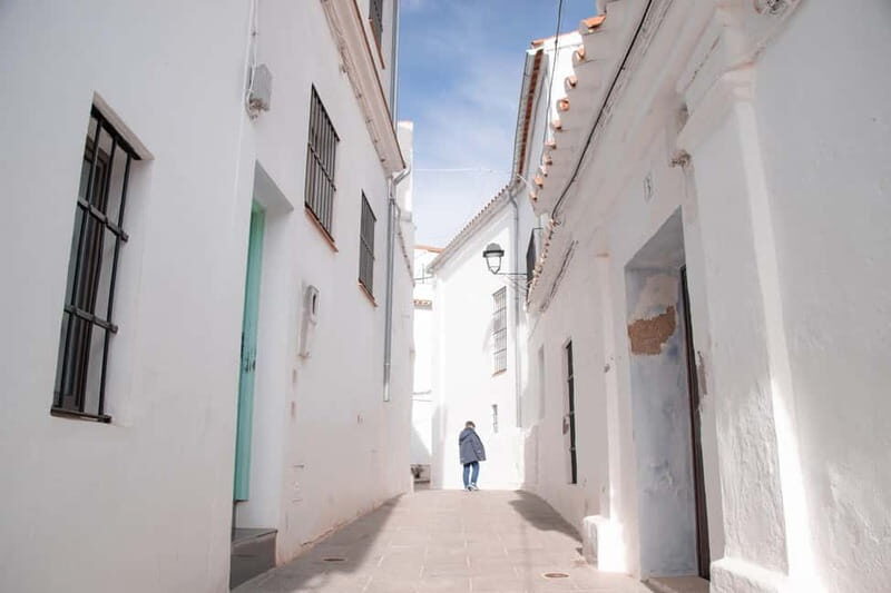 From Seville: Cerro del Hierro Private Hike with Picnic - FAQs