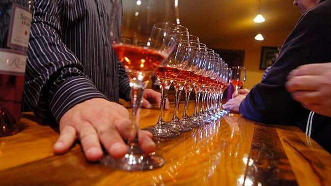 From SF: Napa and Sonoma Valley Wine Experience with 3 Wineries - A Friendly Look at the From SF: Napa and Sonoma Valley Wine Experience with 3 Wineries