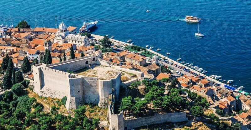 From Sinj: 1.5-Hour Private Flight over Kornati & ibenik - Experience Overview