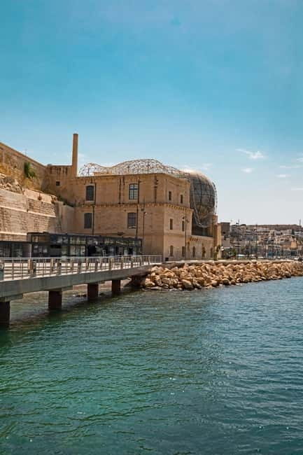From Sliema: Traditional Harbour Cruise (CMO) - FAQ