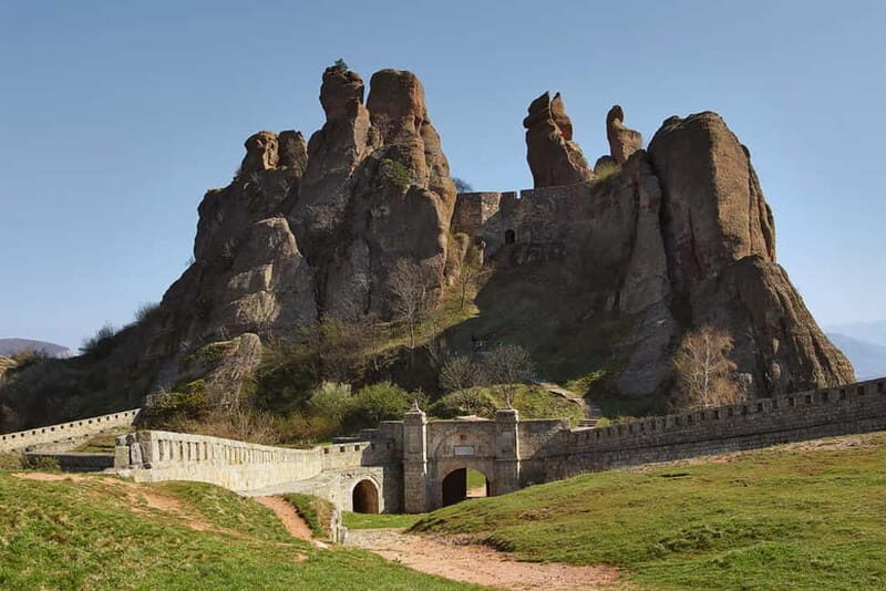 From Sofia: Belogradchik Rocks & Venetsa Cave Full-Day Tour - Key Points