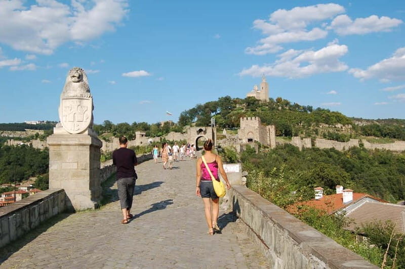 From Sofia: Veliko Tarnovo & Arbanassi 12 hrs Day Tour - Key Points