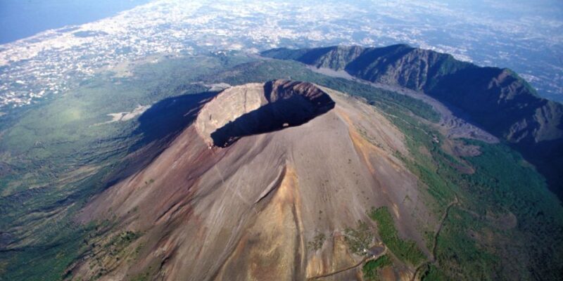 From Sorrento: Semiprivate Vesuvius Tour - The Group Dynamic and Overall Experience