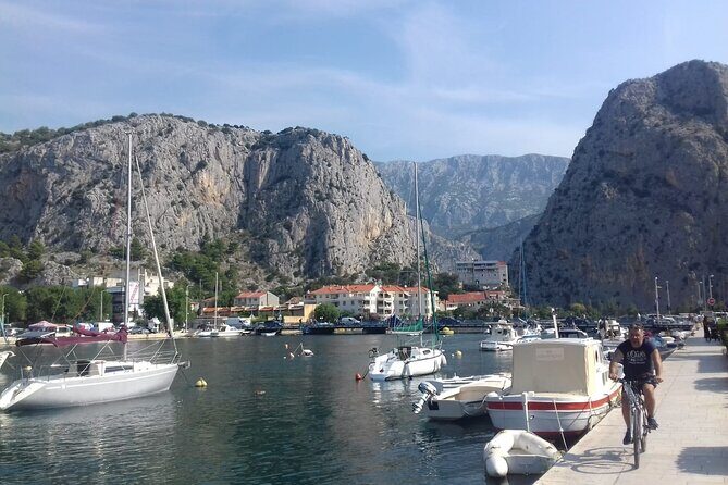 From Split Omis Day Tour with Boat Cruise and Swimming - Radmanove Mlinice