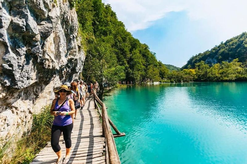 From Split: Plitvice Lakes Guided Tour with Entry Tickets - Café Breaks and Food Planning: What You Need to Bring
