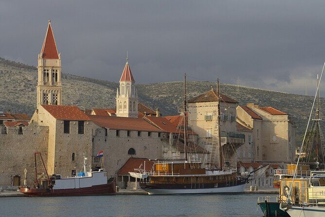 From Split: Small Group Tour of Trogir Old town - Exploring Kastela
