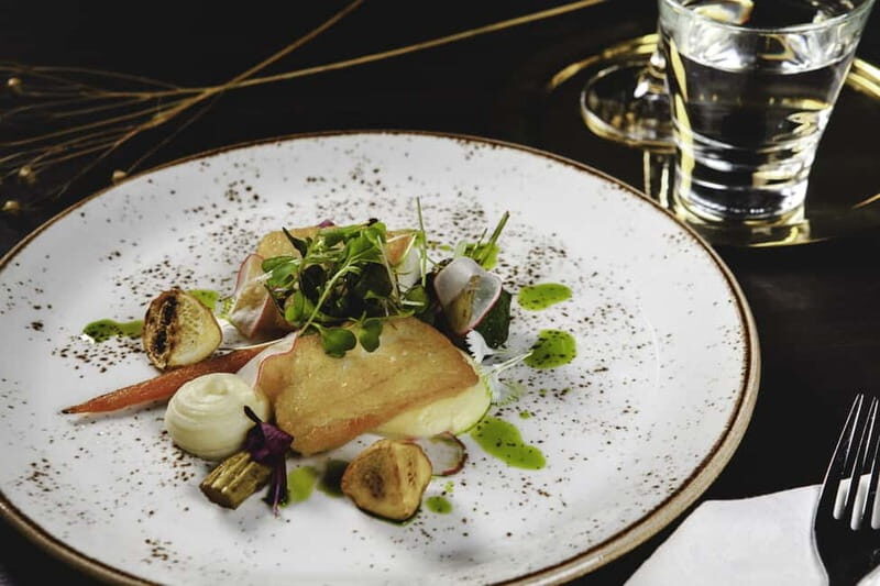 From Stockholm: One-Way Overnight Cruise to Tallinn - Who Is This Cruise Best For?