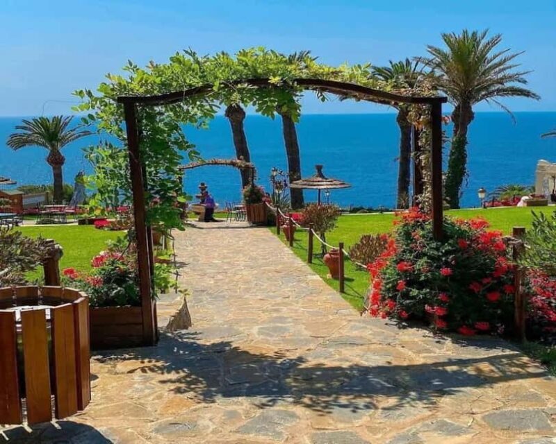 From Tarifa to Tanger: complete tour+ camel ride+ food - How the Tour Runs: Logistics & Value