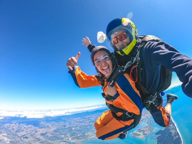 From Tauranga: Skydive over Mount Maunganui - Key Points