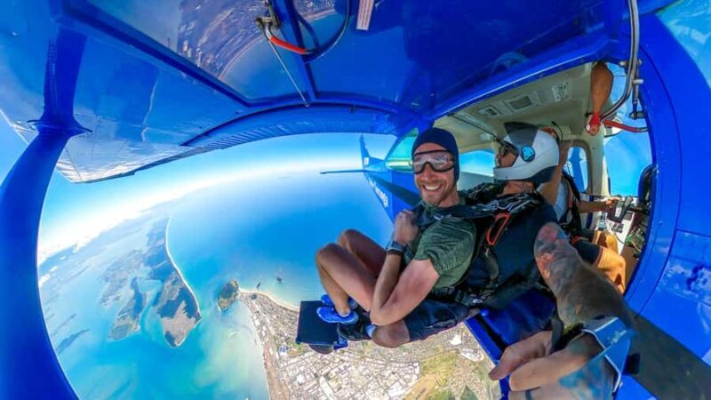 From Tauranga: Skydive over Mount Maunganui - What to Expect from Your Mount Maunganui Skydive